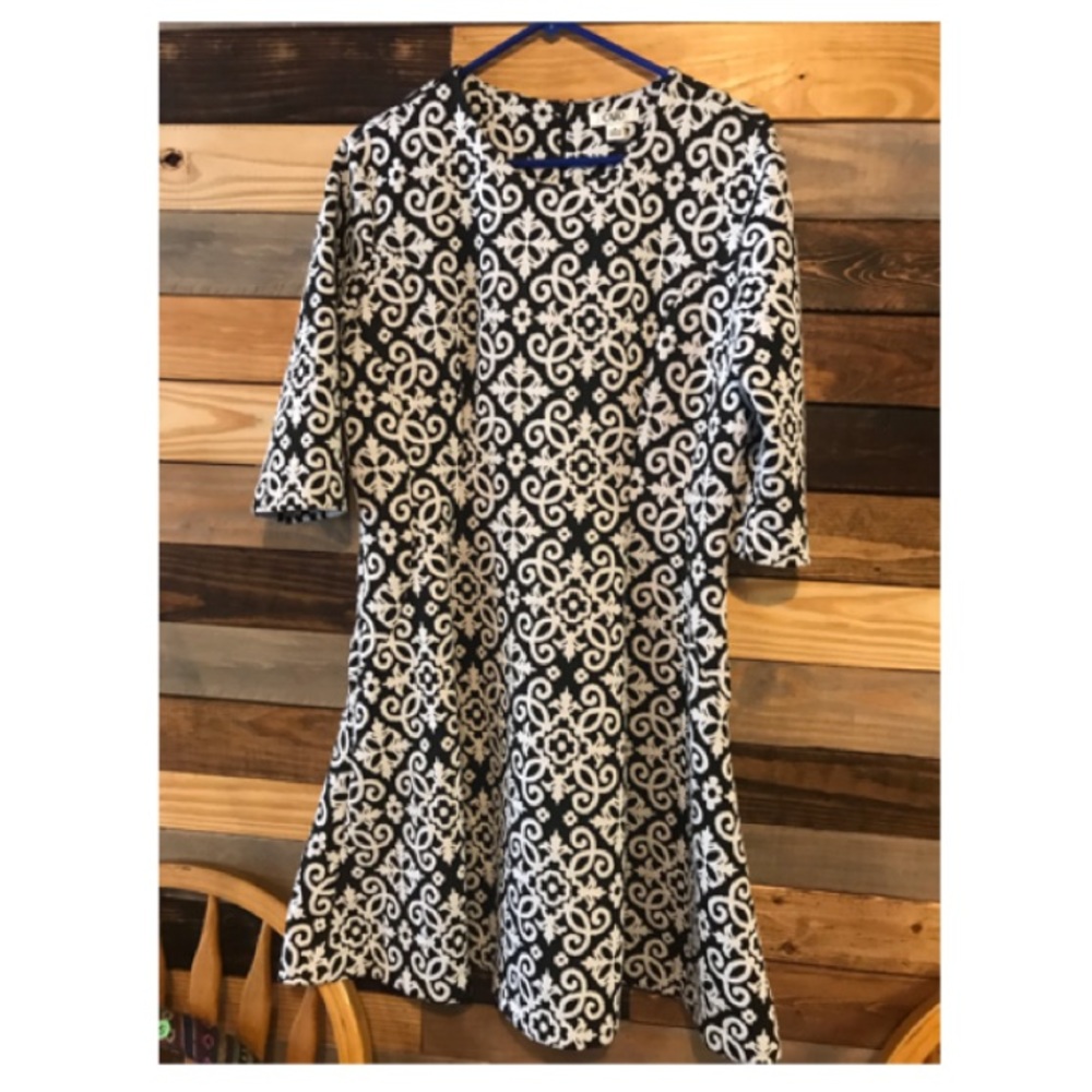 3/4 sleeve formal style dress